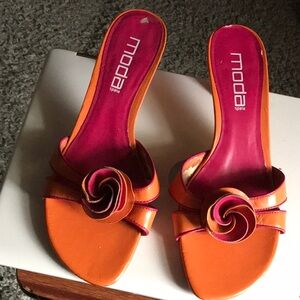 Moda Women's Orange Slide Sandals